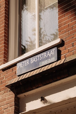 Medium property photo - Pieter Baststraat 18E, 1071 TX Amsterdam